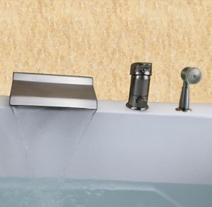 Deckmount bathtub faucet with hand shower